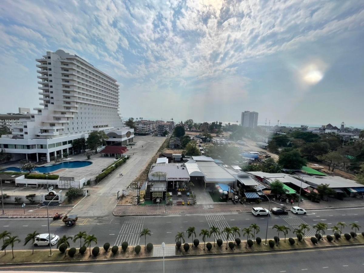 Atlantic Condo Grace Pantai Jomtien Luaran gambar