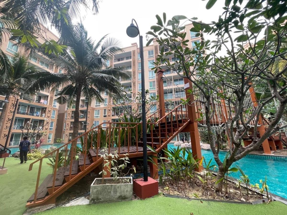 Atlantic Condo Grace Pantai Jomtien Luaran gambar